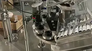 Máquina de llenado y sellado de tubos de aluminio