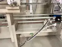 Llenadora de líquidos con bomba de engranajes