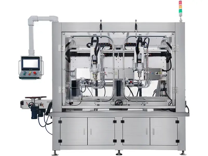 Taponadora con seguimiento automático