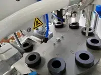 Máquina de sellado ultrasónico de extremos de tubos