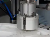 Llenadora monobloque automática
